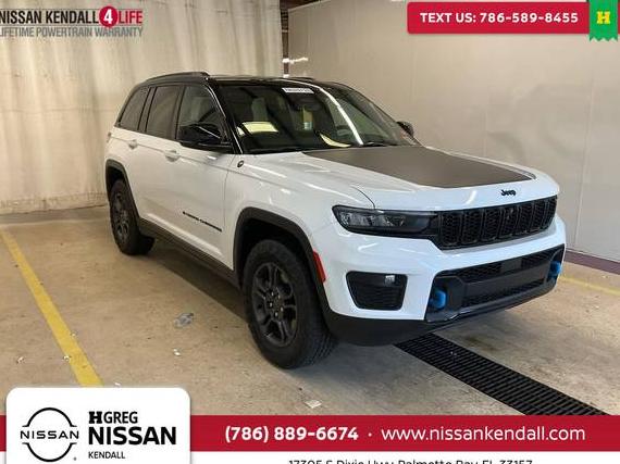 JEEP GRAND CHEROKEE 2024 1C4RJYC67R8505020 image